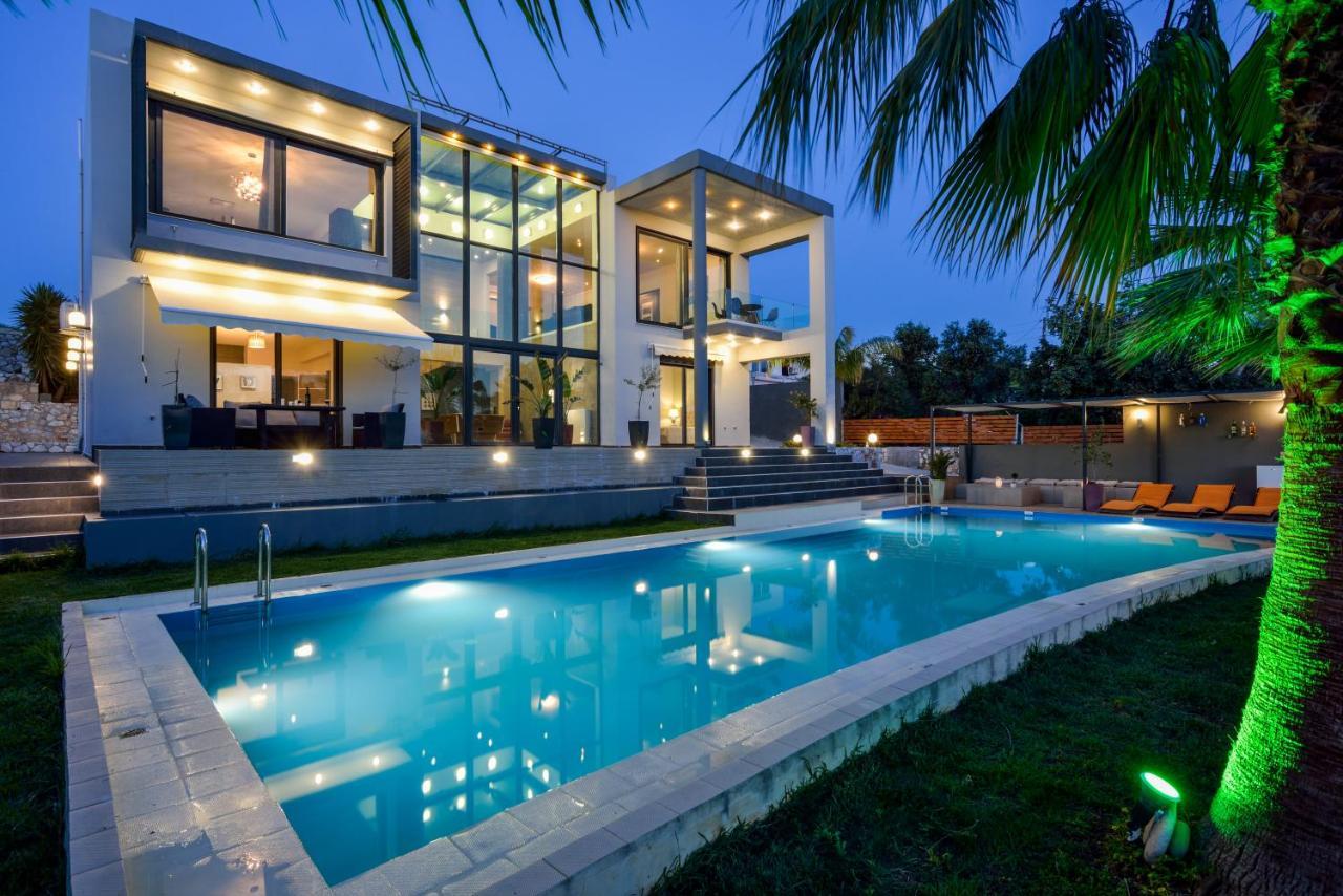 Adorno Luxury Villas Chorafakia Eksteriør billede