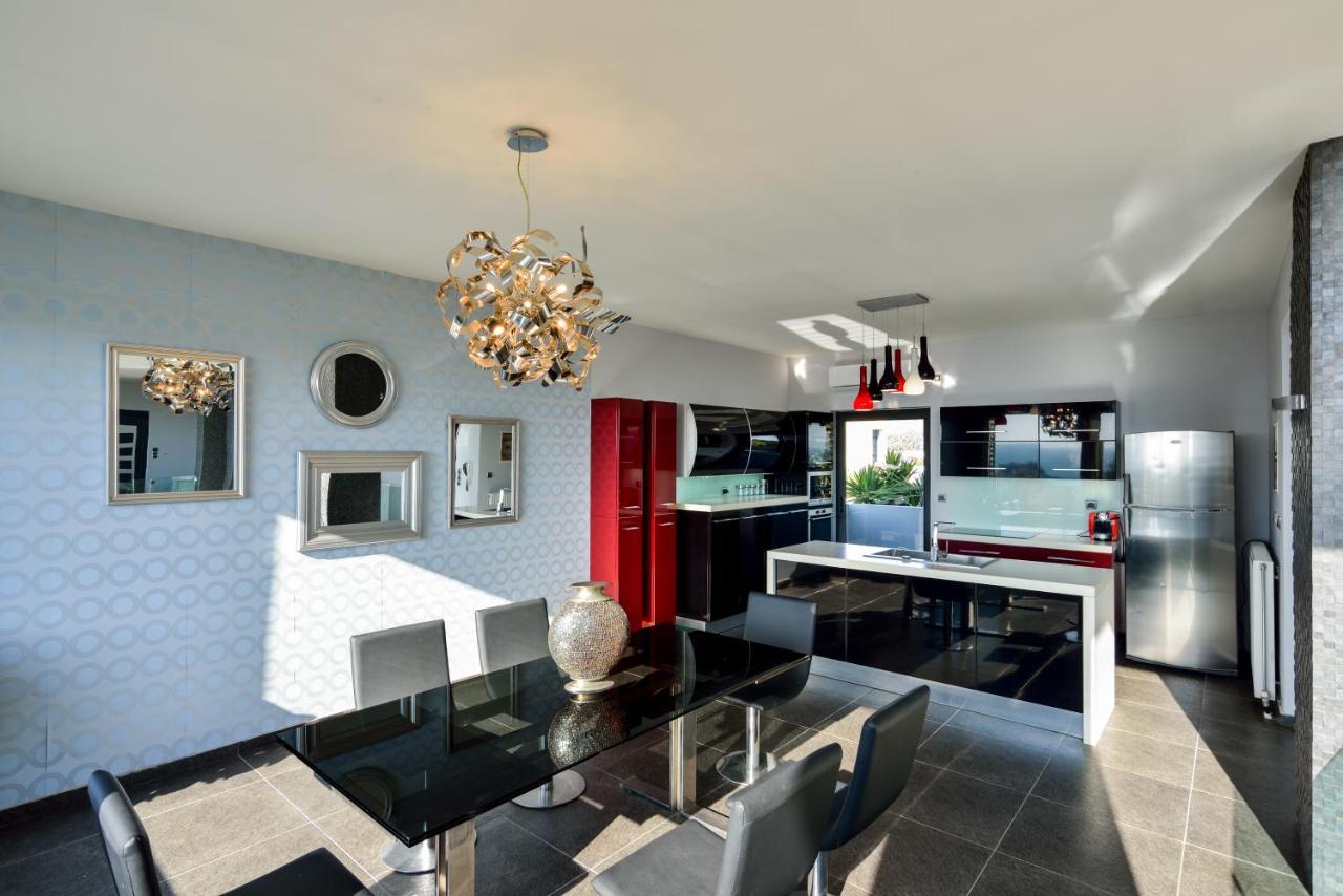 Adorno Luxury Villas Chorafakia Eksteriør billede