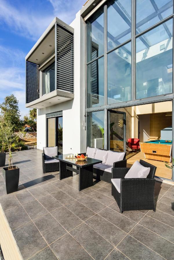 Adorno Luxury Villas Chorafakia Eksteriør billede