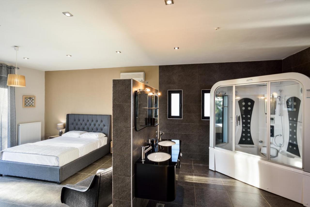 Adorno Luxury Villas Chorafakia Eksteriør billede